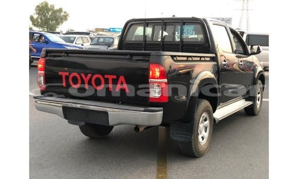Buy Import Toyota Hilux Black Car in Import - Dubai in Dhufar Buy Import Toyota Hilux Black Car in Import - Dubai in Dhufar