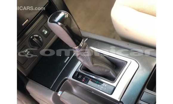 Buy Import Toyota Prado White Car in Import - Dubai in Dhufar Buy Import Toyota Prado White Car in Import - Dubai in Dhufar