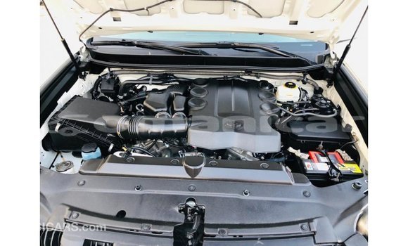 Buy Import Toyota Prado White Car in Import - Dubai in Dhufar Buy Import Toyota Prado White Car in Import - Dubai in Dhufar