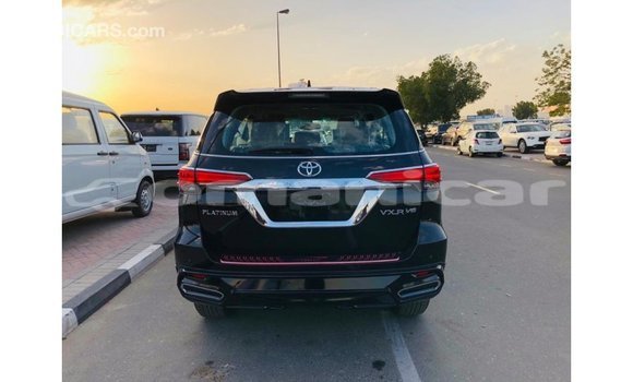 Buy Import Toyota Fortuner Black Car in Import - Dubai in Dhufar Buy Import Toyota Fortuner Black Car in Import - Dubai in Dhufar