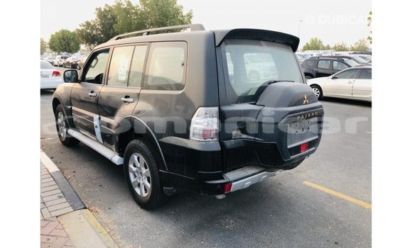 Buy Import Mitsubishi Pajero Black Car in Import - Dubai in Dhufar Buy Import Mitsubishi Pajero Black Car in Import - Dubai in Dhufar