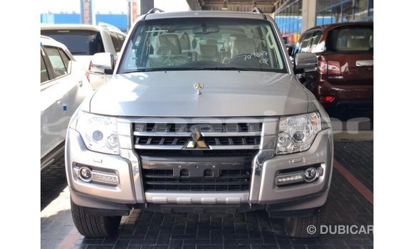 Buy Import Mitsubishi Pajero Other Car in Import - Dubai in Dhufar Buy Import Mitsubishi Pajero Other Car in Import - Dubai in Dhufar