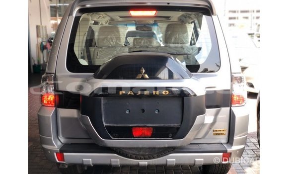 Buy Import Mitsubishi Pajero Other Car in Import - Dubai in Dhufar Buy Import Mitsubishi Pajero Other Car in Import - Dubai in Dhufar