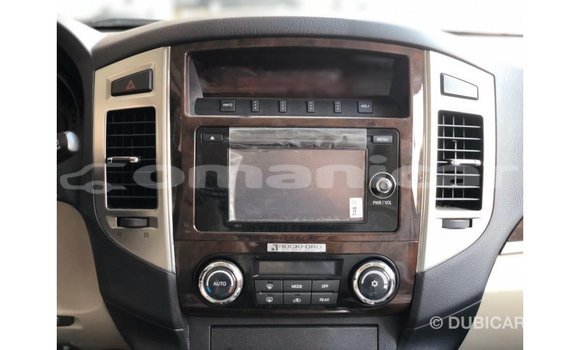 Buy Import Mitsubishi Pajero Other Car in Import - Dubai in Dhufar Buy Import Mitsubishi Pajero Other Car in Import - Dubai in Dhufar
