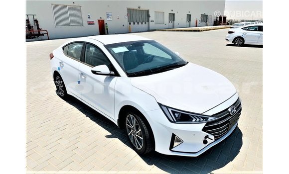 Buy Import Hyundai Elantra White Car in Import - Dubai in Dhufar Buy Import Hyundai Elantra White Car in Import - Dubai in Dhufar
