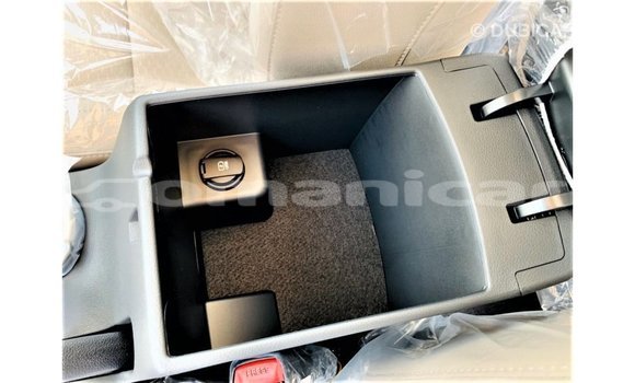 Buy Import Hyundai Elantra White Car in Import - Dubai in Dhufar Buy Import Hyundai Elantra White Car in Import - Dubai in Dhufar