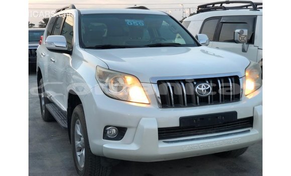 Buy Import Toyota Prado White Car in Import - Dubai in Dhufar Buy Import Toyota Prado White Car in Import - Dubai in Dhufar