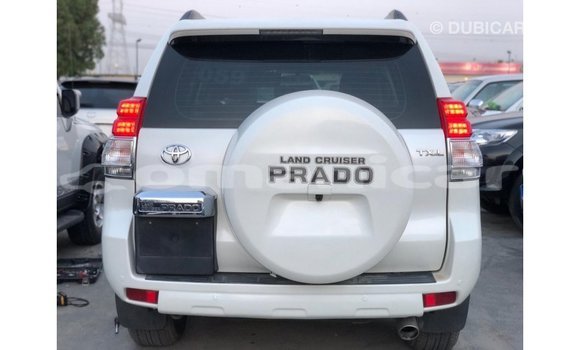 Buy Import Toyota Prado White Car in Import - Dubai in Dhufar Buy Import Toyota Prado White Car in Import - Dubai in Dhufar