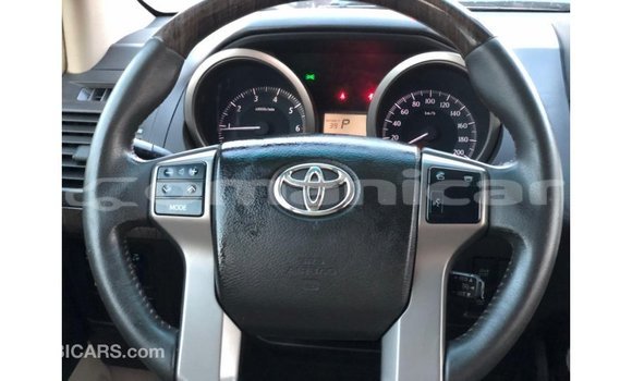 Buy Import Toyota Prado White Car in Import - Dubai in Dhufar Buy Import Toyota Prado White Car in Import - Dubai in Dhufar