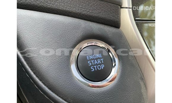 Buy Import Toyota Land Cruiser White Car in Import - Dubai in Dhufar Buy Import Toyota Land Cruiser White Car in Import - Dubai in Dhufar