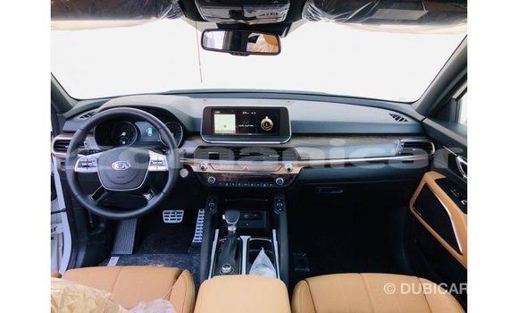 Buy Import Kia Carens White Car in Import - Dubai in Dhufar Buy Import Kia Carens White Car in Import - Dubai in Dhufar