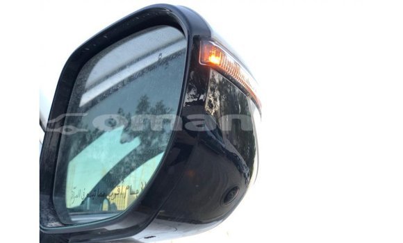 Buy Import Kia Carens White Car in Import - Dubai in Dhufar Buy Import Kia Carens White Car in Import - Dubai in Dhufar