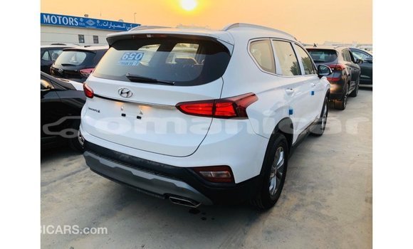 Buy Import Hyundai Santa Fe White Car in Import - Dubai in Dhufar Buy Import Hyundai Santa Fe White Car in Import - Dubai in Dhufar