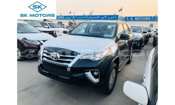 Buy Import Toyota Fortuner Black Car in Import - Dubai in Dhufar Buy Import Toyota Fortuner Black Car in Import - Dubai in Dhufar
