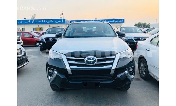 Buy Import Toyota Fortuner Black Car in Import - Dubai in Dhufar Buy Import Toyota Fortuner Black Car in Import - Dubai in Dhufar