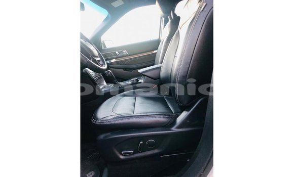 Buy Import Ford Explorer Other Car in Import - Dubai in Dhufar Buy Import Ford Explorer Other Car in Import - Dubai in Dhufar