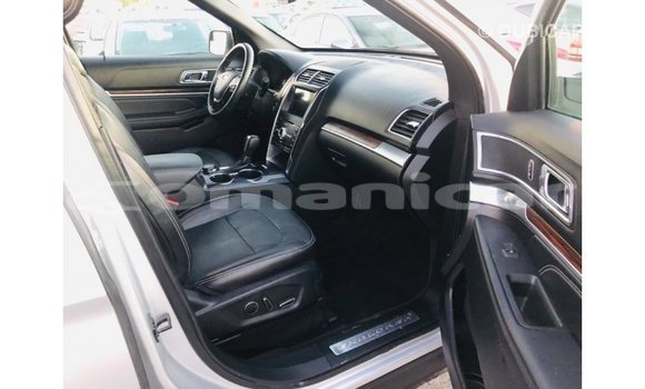 Buy Import Ford Explorer Other Car in Import - Dubai in Dhufar Buy Import Ford Explorer Other Car in Import - Dubai in Dhufar