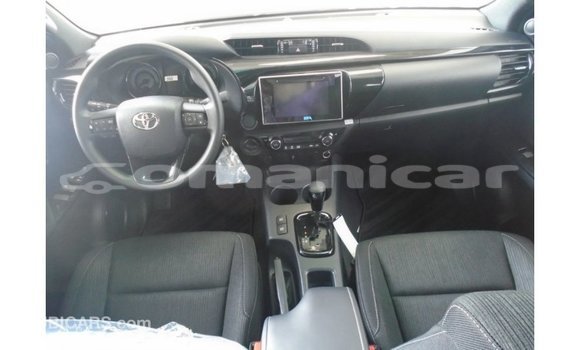 Buy Import Toyota Hilux White Car in Import - Dubai in Dhufar Buy Import Toyota Hilux White Car in Import - Dubai in Dhufar