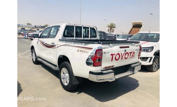 Buy Import Toyota Hilux White Car in Import - Dubai in Dhufar Buy Import Toyota Hilux White Car in Import - Dubai in Dhufar