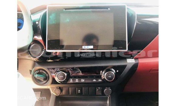 Buy Import Toyota Hilux White Car in Import - Dubai in Dhufar Buy Import Toyota Hilux White Car in Import - Dubai in Dhufar