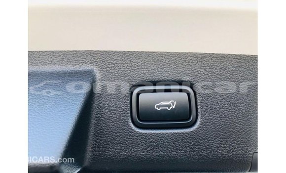 Buy Import Kia Carens White Car in Import - Dubai in Dhufar Buy Import Kia Carens White Car in Import - Dubai in Dhufar