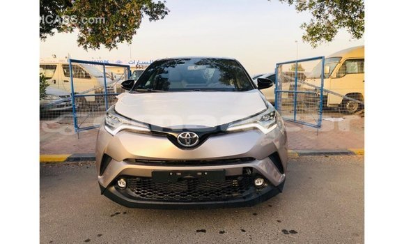 Buy Import Toyota C-HR Other Car in Import - Dubai in Dhufar Buy Import Toyota C-HR Other Car in Import - Dubai in Dhufar