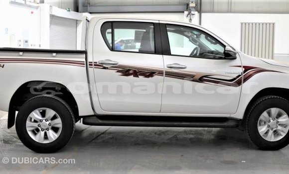Buy Import Toyota Hilux White Car in Import - Dubai in Dhufar Buy Import Toyota Hilux White Car in Import - Dubai in Dhufar