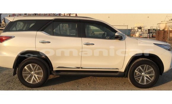 Buy Import Toyota Fortuner Other Car in Import - Dubai in Dhufar Buy Import Toyota Fortuner Other Car in Import - Dubai in Dhufar