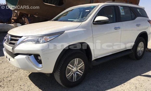 Buy Import Toyota Fortuner White Car in Import - Dubai in Dhufar Buy Import Toyota Fortuner White Car in Import - Dubai in Dhufar
