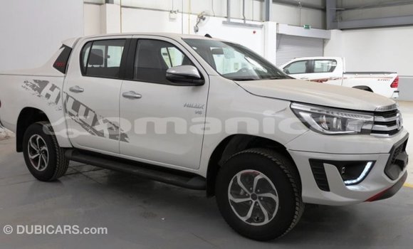 Buy Import Toyota Hilux White Car in Import - Dubai in Dhufar Buy Import Toyota Hilux White Car in Import - Dubai in Dhufar