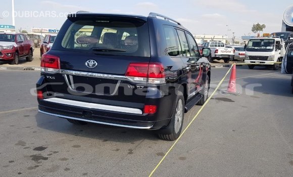 Buy Import Toyota Land Cruiser Black Car in Import - Dubai in Dhufar Buy Import Toyota Land Cruiser Black Car in Import - Dubai in Dhufar