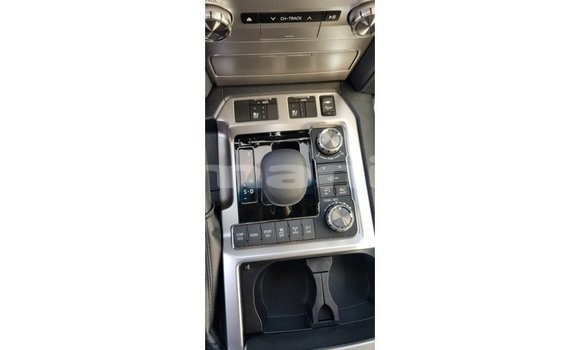 Buy Import Toyota Land Cruiser Black Car in Import - Dubai in Dhufar Buy Import Toyota Land Cruiser Black Car in Import - Dubai in Dhufar