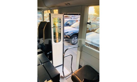 Buy Import Toyota Coaster White Car in Import - Dubai in Dhufar Buy Import Toyota Coaster White Car in Import - Dubai in Dhufar