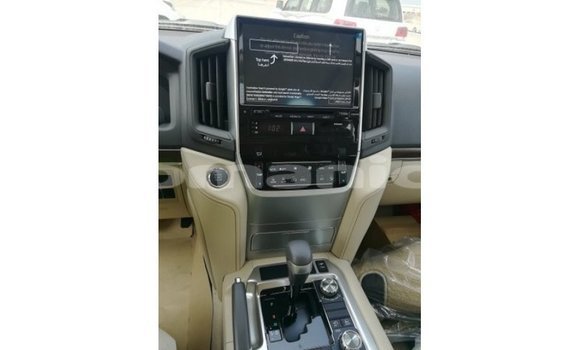 Buy Import Toyota Land Cruiser Black Car in Import - Dubai in Dhufar Buy Import Toyota Land Cruiser Black Car in Import - Dubai in Dhufar