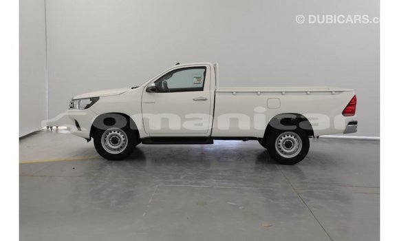 Buy Import Toyota Hilux White Car in Import - Dubai in Dhufar Buy Import Toyota Hilux White Car in Import - Dubai in Dhufar