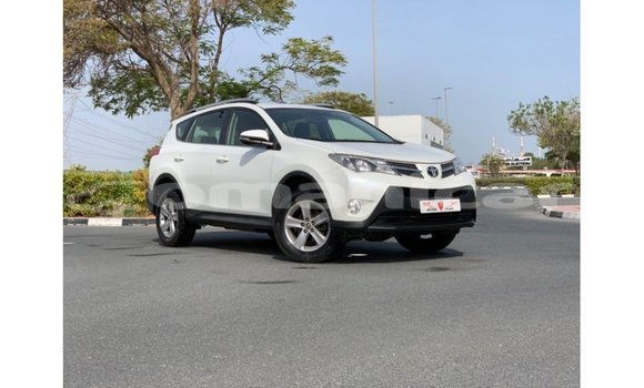 Buy Import Toyota 4Runner White Car in Import - Dubai in Dhufar Buy Import Toyota 4Runner White Car in Import - Dubai in Dhufar