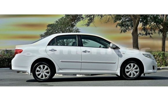 Buy Import Toyota Corolla White Car in Import - Dubai in Dhufar Buy Import Toyota Corolla White Car in Import - Dubai in Dhufar
