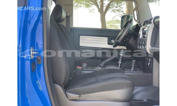 Buy Import Toyota FJ Cruiser Blue Car in Import - Dubai in Dhufar Buy Import Toyota FJ Cruiser Blue Car in Import - Dubai in Dhufar