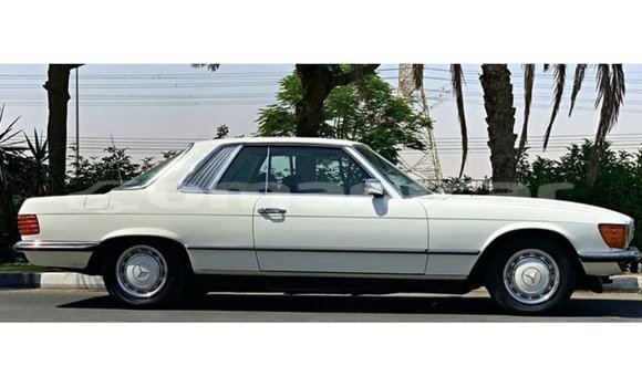 Buy Import Mercedes-Benz 190 White Car in Import - Dubai in Dhufar Buy Import Mercedes-Benz 190 White Car in Import - Dubai in Dhufar