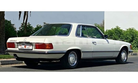 Buy Import Mercedes-Benz 190 White Car in Import - Dubai in Dhufar Buy Import Mercedes-Benz 190 White Car in Import - Dubai in Dhufar