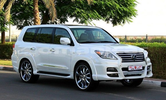 Buy Import Lexus LX White Car in Import - Dubai in Dhufar Buy Import Lexus LX White Car in Import - Dubai in Dhufar