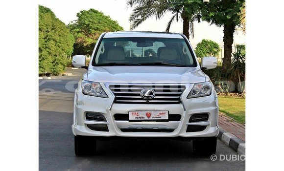 Buy Import Lexus LX White Car in Import - Dubai in Dhufar Buy Import Lexus LX White Car in Import - Dubai in Dhufar