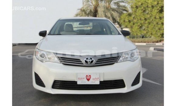 Buy Import Toyota Camry White Car in Import - Dubai in Dhufar Buy Import Toyota Camry White Car in Import - Dubai in Dhufar