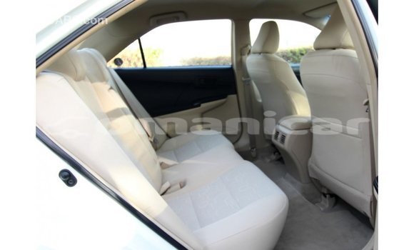 Buy Import Toyota Camry White Car in Import - Dubai in Dhufar Buy Import Toyota Camry White Car in Import - Dubai in Dhufar