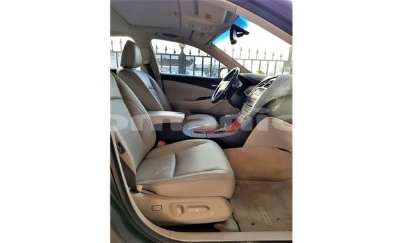 Buy Import Lexus ES Other Car in Import - Dubai in Dhufar Buy Import Lexus ES Other Car in Import - Dubai in Dhufar