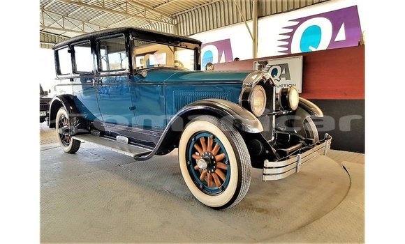 Buy Import Buick Electra Blue Car in Import - Dubai in Dhufar