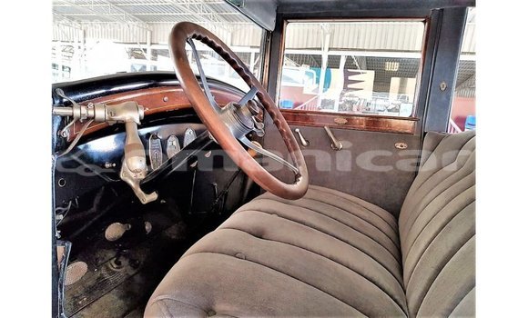 Buy Import Buick Electra Blue Car in Import - Dubai in Dhufar Buy Import Buick Electra Blue Car in Import - Dubai in Dhufar