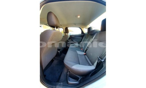 Buy Import Ford Focus White Car in Import - Dubai in Dhufar Buy Import Ford Focus White Car in Import - Dubai in Dhufar