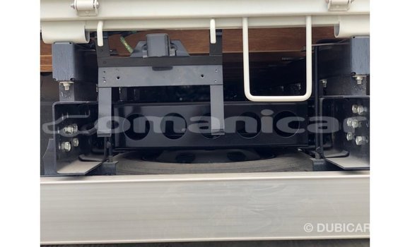 Buy Import Isuzu Rodeo White Car in Import - Dubai in Dhufar Buy Import Isuzu Rodeo White Car in Import - Dubai in Dhufar