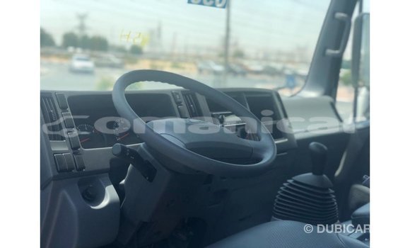Buy Import Isuzu Rodeo White Car in Import - Dubai in Dhufar Buy Import Isuzu Rodeo White Car in Import - Dubai in Dhufar